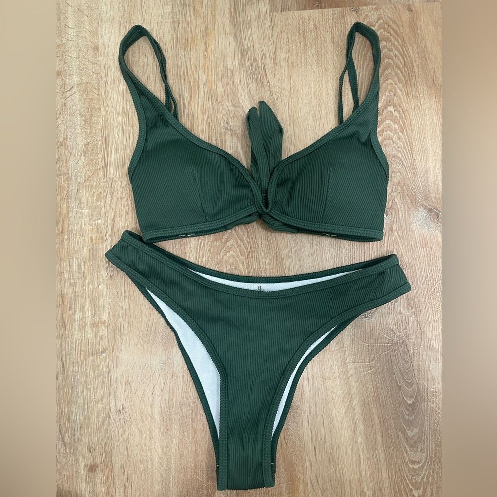 ZAFUL Women's Ribbed Green Bikini Set Small NWOT